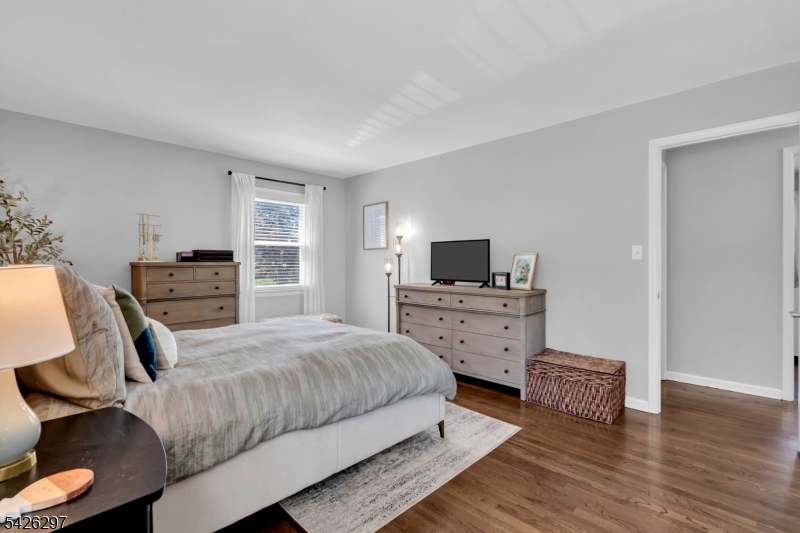 1360 Tullo Road Bridgewater, NJ 08836 - Photo 16 of 49