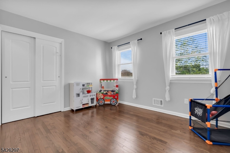 1360 Tullo Road Bridgewater, NJ 08836 - Photo 26 of 49