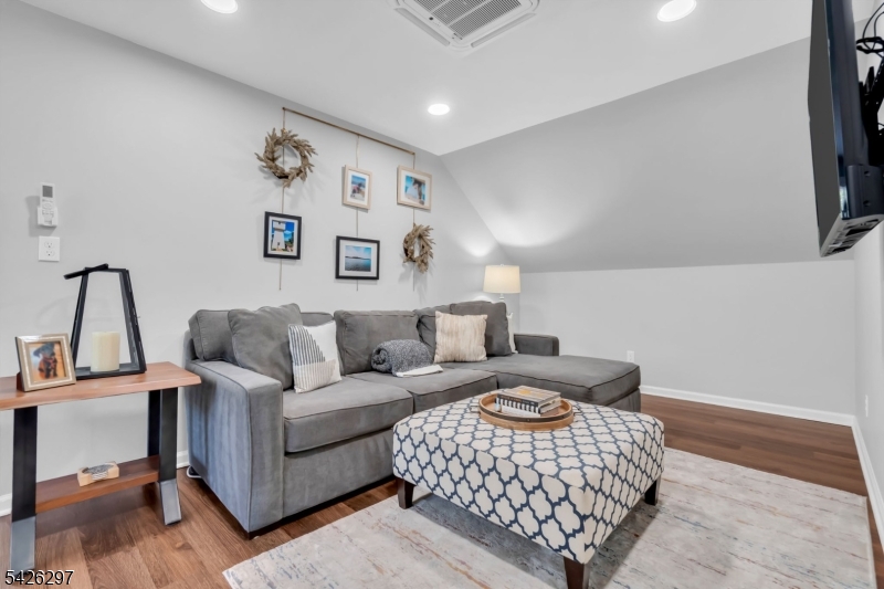 1360 Tullo Road Bridgewater, NJ 08836 - Photo 31 of 49