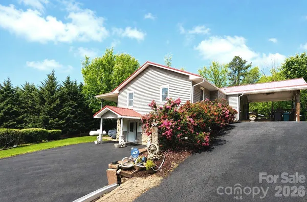$425,000 | 41 Vista Drive, Clyde, NC 28721