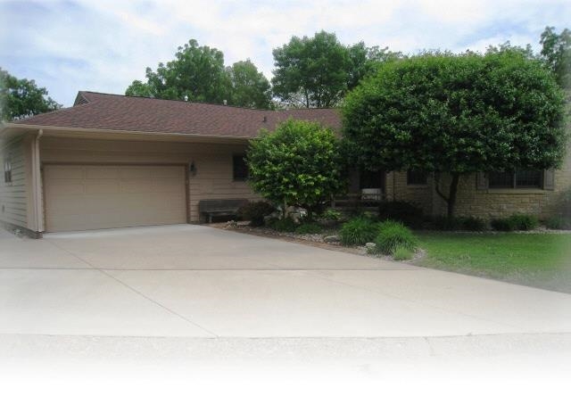 2936 River Heights Road Rock Island, IL 61201 - Photo 1 of 24 Gallery Image 1