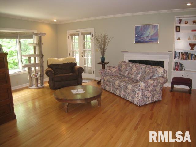 2936 River Heights Road Rock Island, IL 61201 - Photo 6 of 24 Gallery Image 6