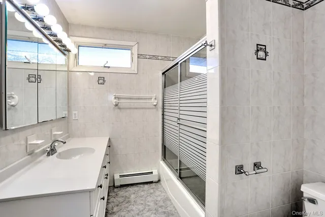 $1,750,000 | 6 Orchard Hill Drive, Monsey, NY 10952