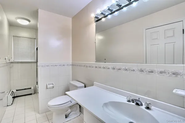 $1,625,000 | 6 Orchard Hill Drive, Monsey, NY 10952