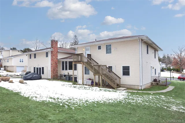 $1,750,000 | 6 Orchard Hill Drive, Monsey, NY 10952