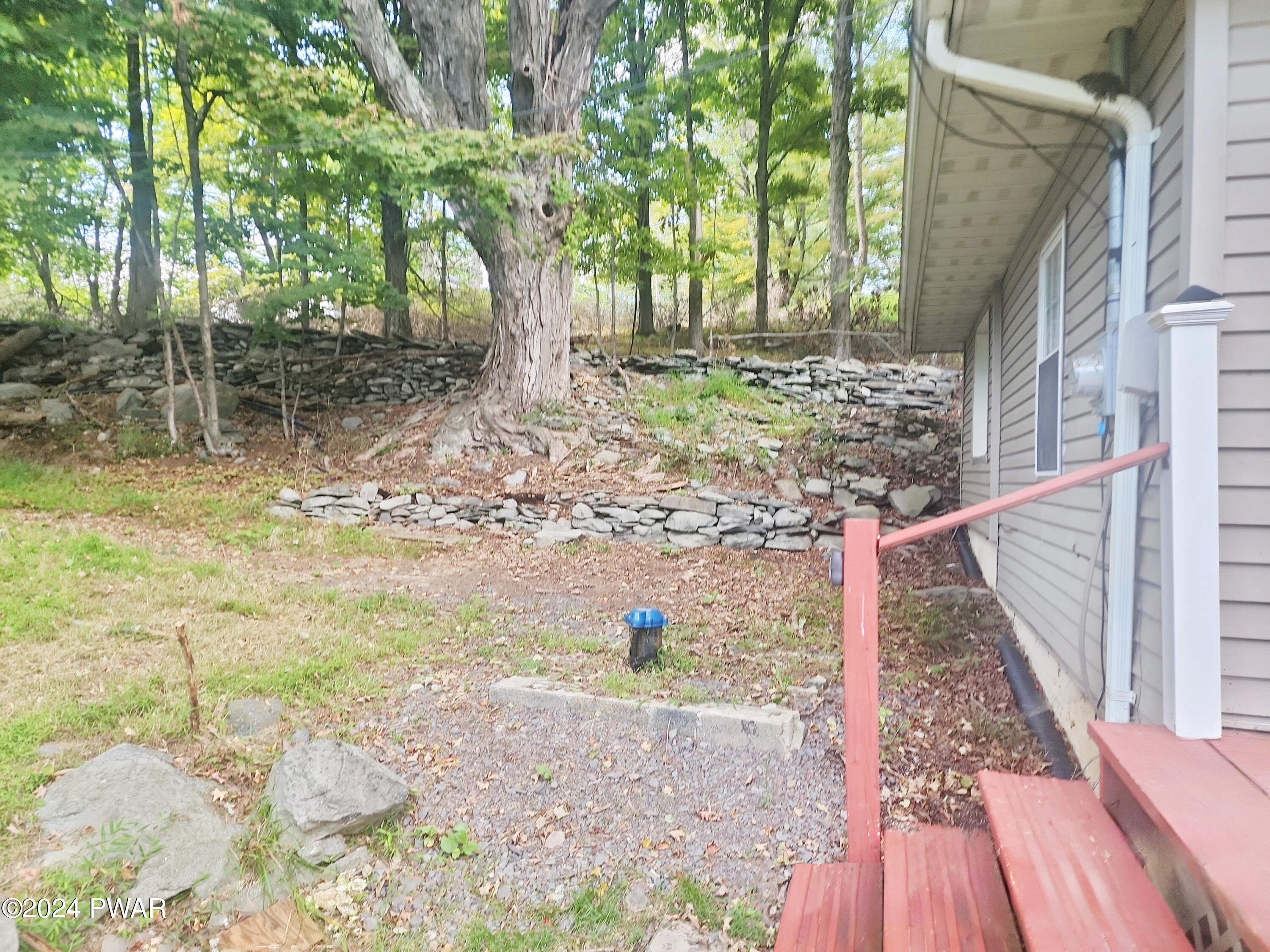 281 Sawkill Road Milford, PA 18337 - Photo 20 of 20 IMG_ 20240902_140929