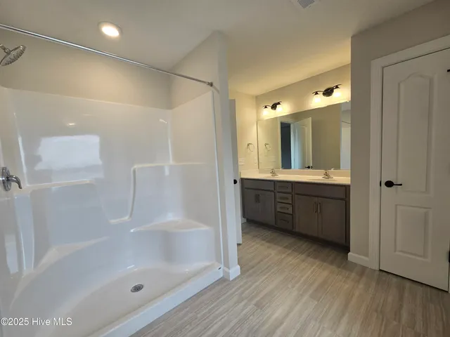 $535,252 | 222 Arbormoor Lane, Moyock, NC 27958