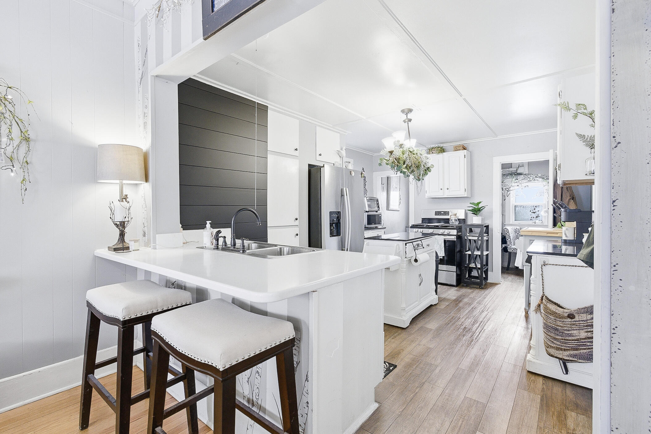 308 Adams Street Fort Atkinson, WI 53538 - Photo 7 of 37 23