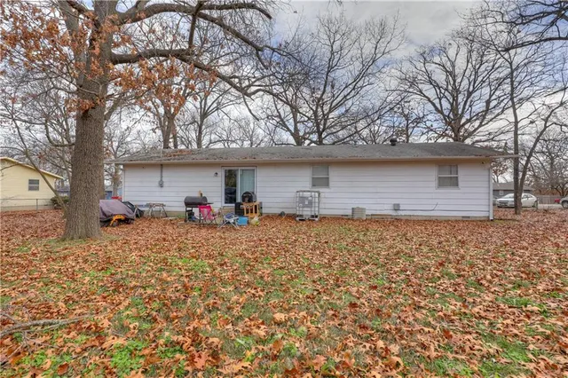 $178,500 | 506 Lone Elm Drive, Carl Junction, MO 64834