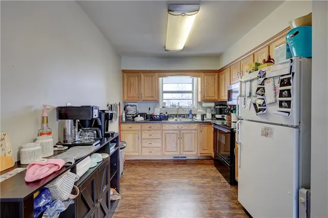 $178,500 | 506 Lone Elm Drive, Carl Junction, MO 64834