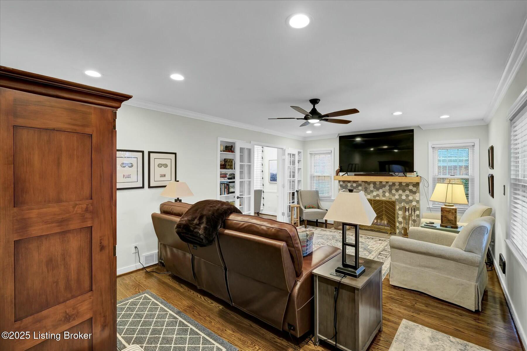 311 Ring Road Louisville, KY 40207 - Photo 5 of 46 tempImageAs3z2g