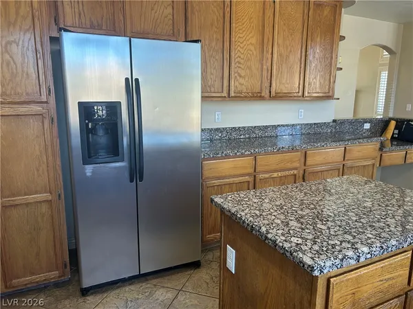 $2,600 | 2624 Ridgewater Circle, Henderson, NV 89074