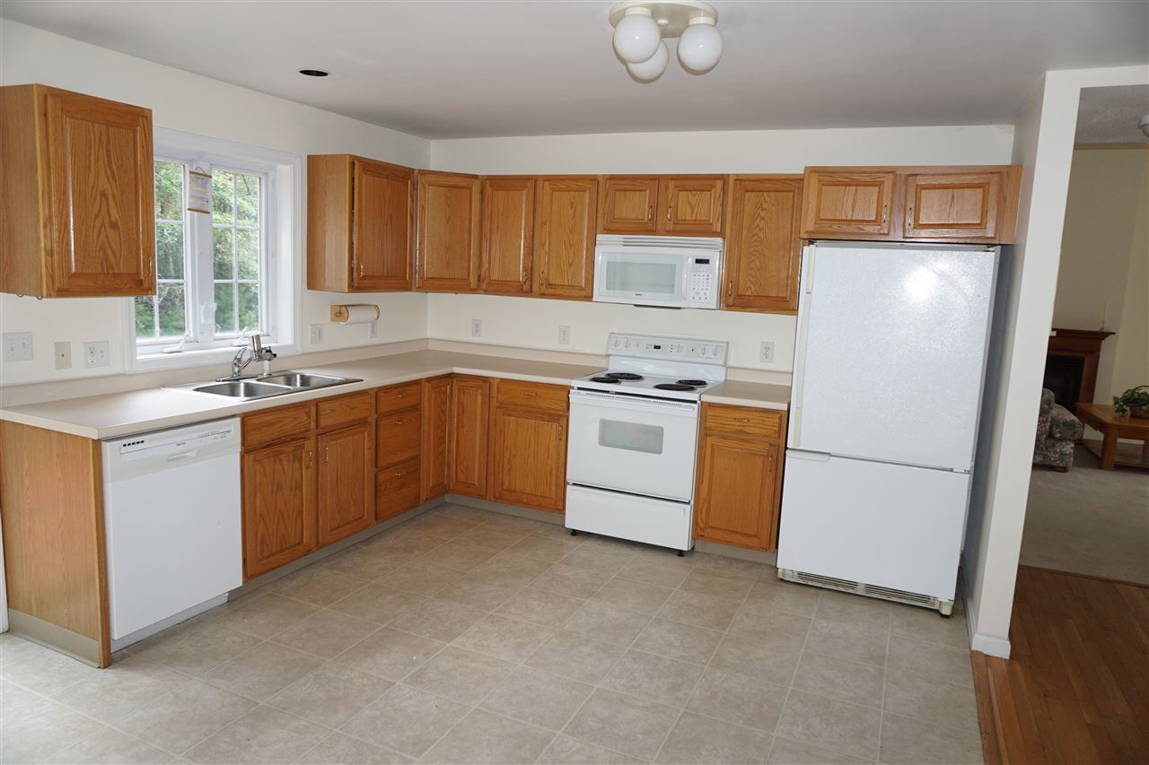 63 Mallego Road Barrington, NH 03825 - Photo 5 of 20