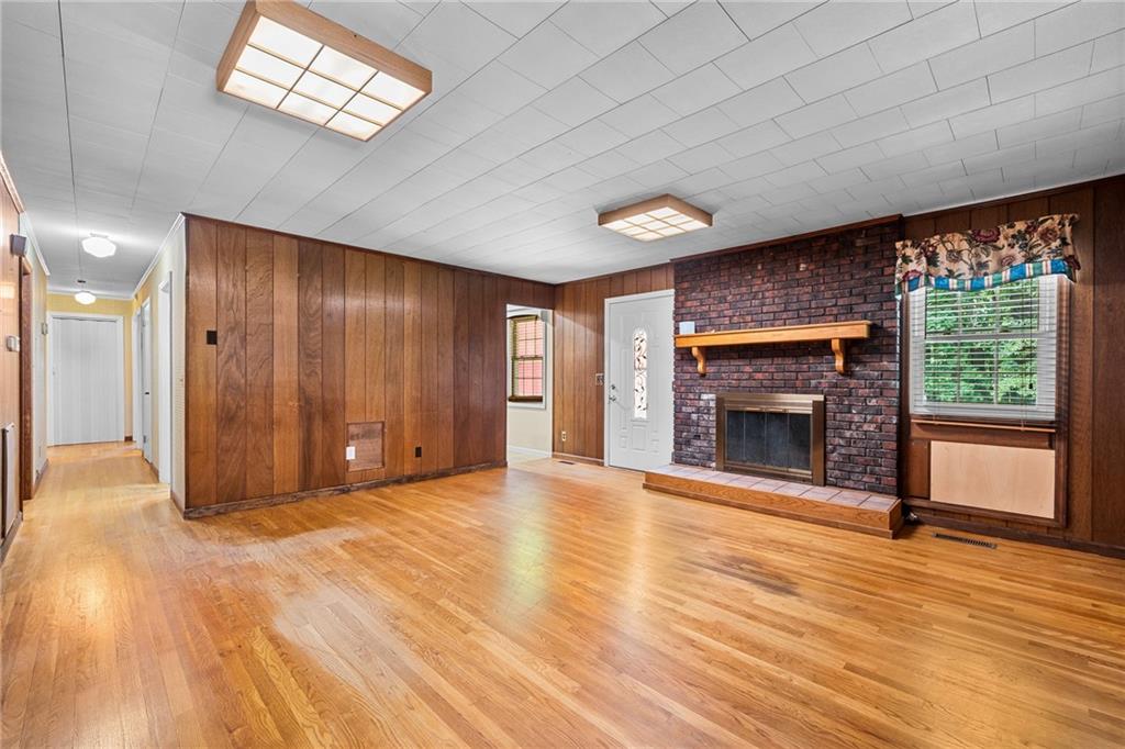 192 Saxon Court Canton, GA 30114 - Photo 17 of 48