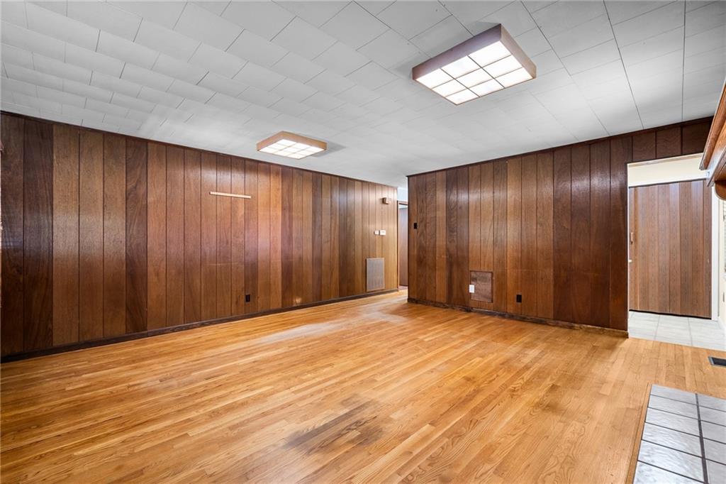 192 Saxon Court Canton, GA 30114 - Photo 18 of 48