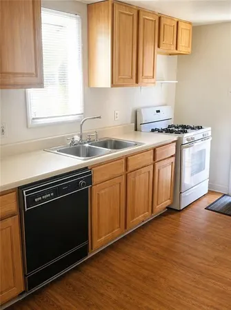 $1,095 | 127 South 17th Street, Pittsburgh, PA 15203