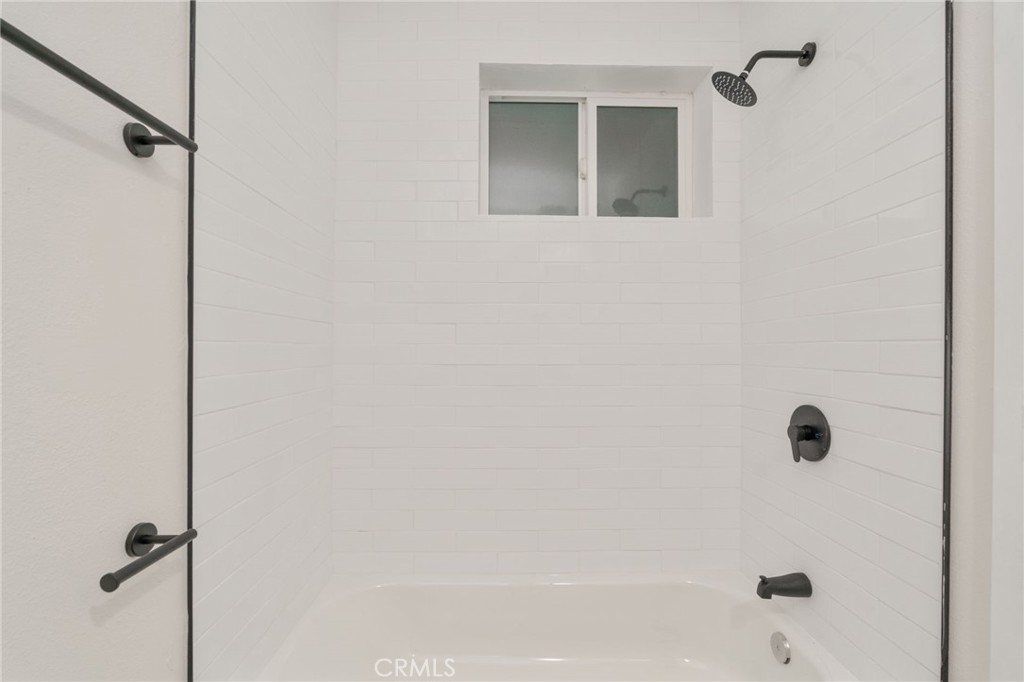 2723 Iris Street Riverside, CA 92507 - Photo 18 of 26