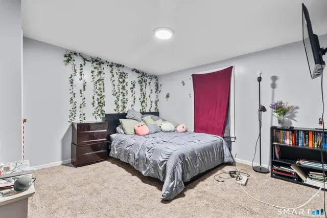 $580,000 | 1943 Seaview Avenue, Bridgeport, CT 06610