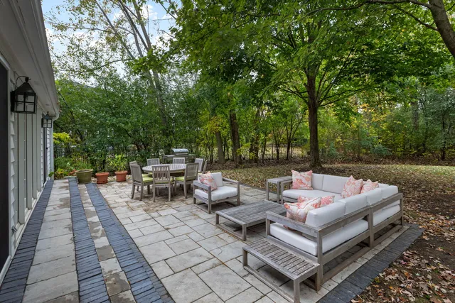 $1,085,000 | 540 Buena Road, Lake Forest, IL 60045