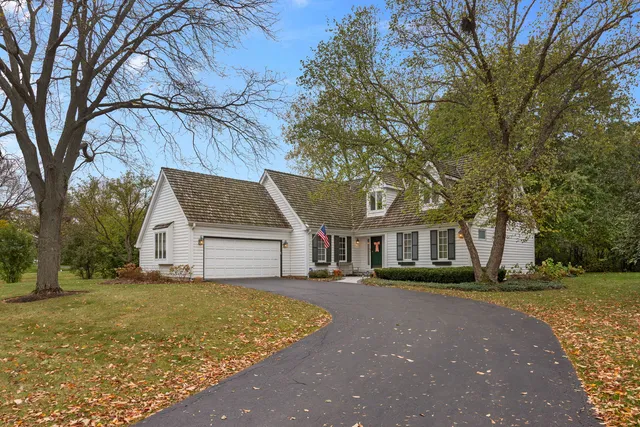 $1,085,000 | 540 Buena Road, Lake Forest, IL 60045
