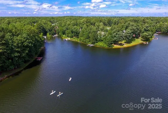 $289,990 | 2826 Alvin Way, Charlotte, NC 28216