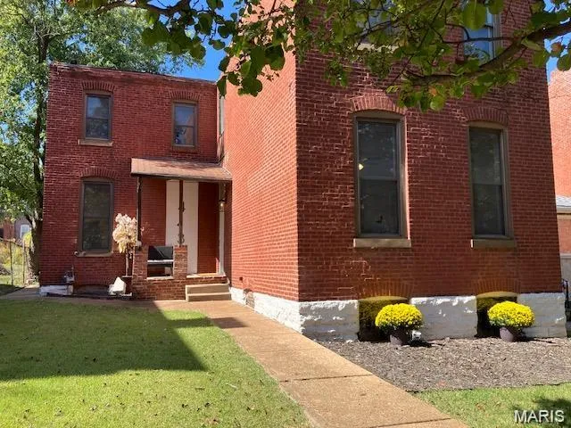 $210,000 | 4135 Minnesota Avenue, St. Louis, MO 63118