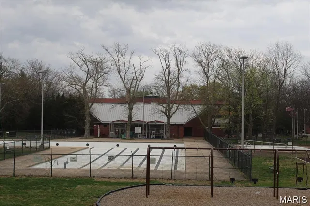 $210,000 | 4135 Minnesota Avenue, St. Louis, MO 63118