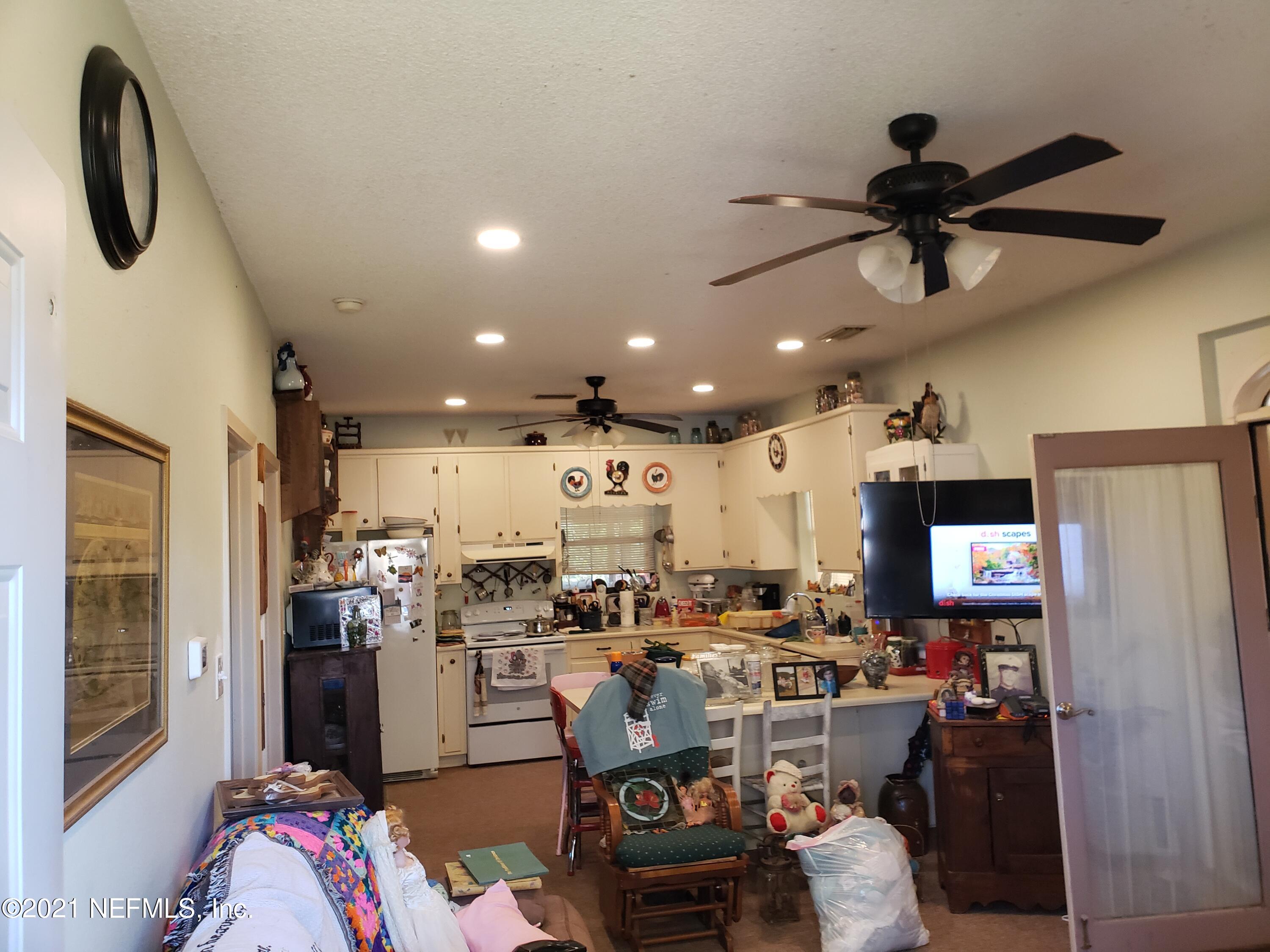 21445 South Sandpiper Road Perry, FL 32348 - Photo 9 of 17 20210402_164957