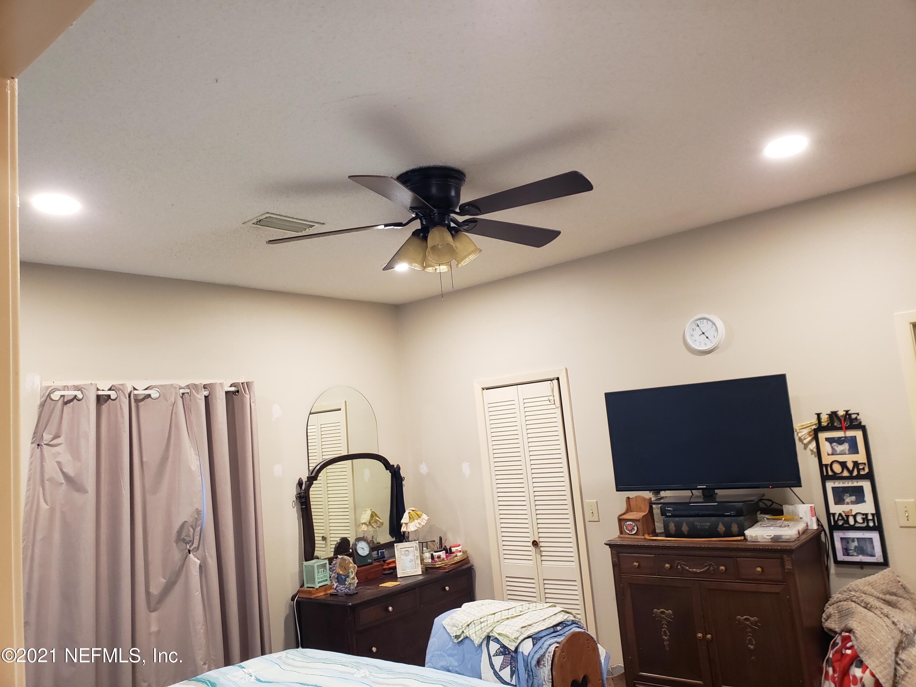 21445 South Sandpiper Road Perry, FL 32348 - Photo 10 of 17 20210402_165041