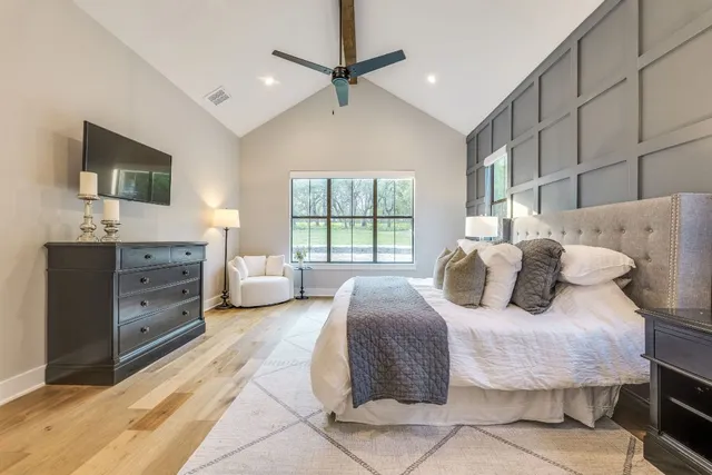 $1,200,000 | 5904 Hudson Bend Road, Austin, TX 78734