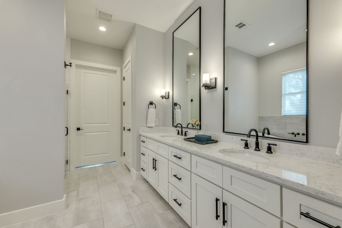 5904 Hudson Bend Road Austin, TX 78734 - Photo 21 of 37 This primay's ensuite rivals a day-spa!