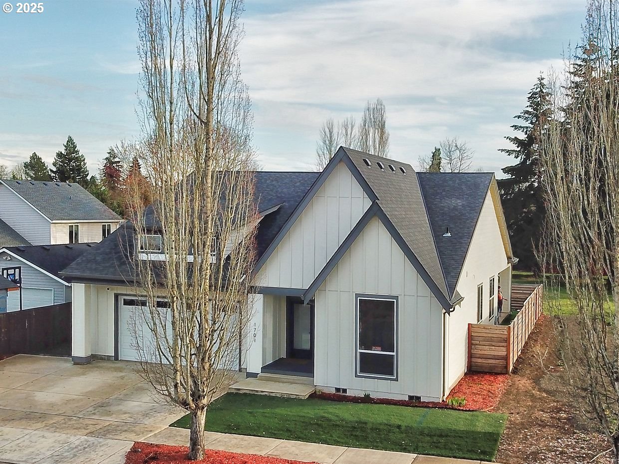 1701 South Alpine Street Cornelius, OR 97113 - Photo 1 of 48