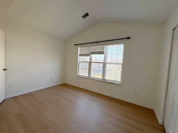 $2,250 | 2611 Cedar Glade Drive, Unit 201, Naperville, IL 60564