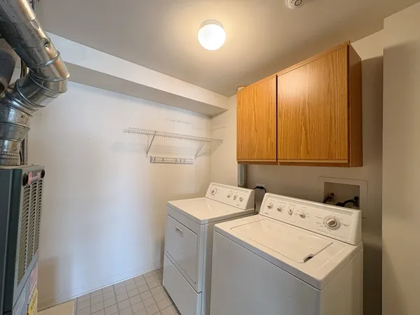 $2,250 | 2611 Cedar Glade Drive, Unit 201, Naperville, IL 60564