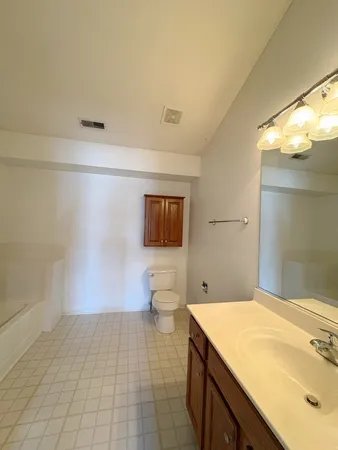 $2,250 | 2611 Cedar Glade Drive, Unit 201, Naperville, IL 60564