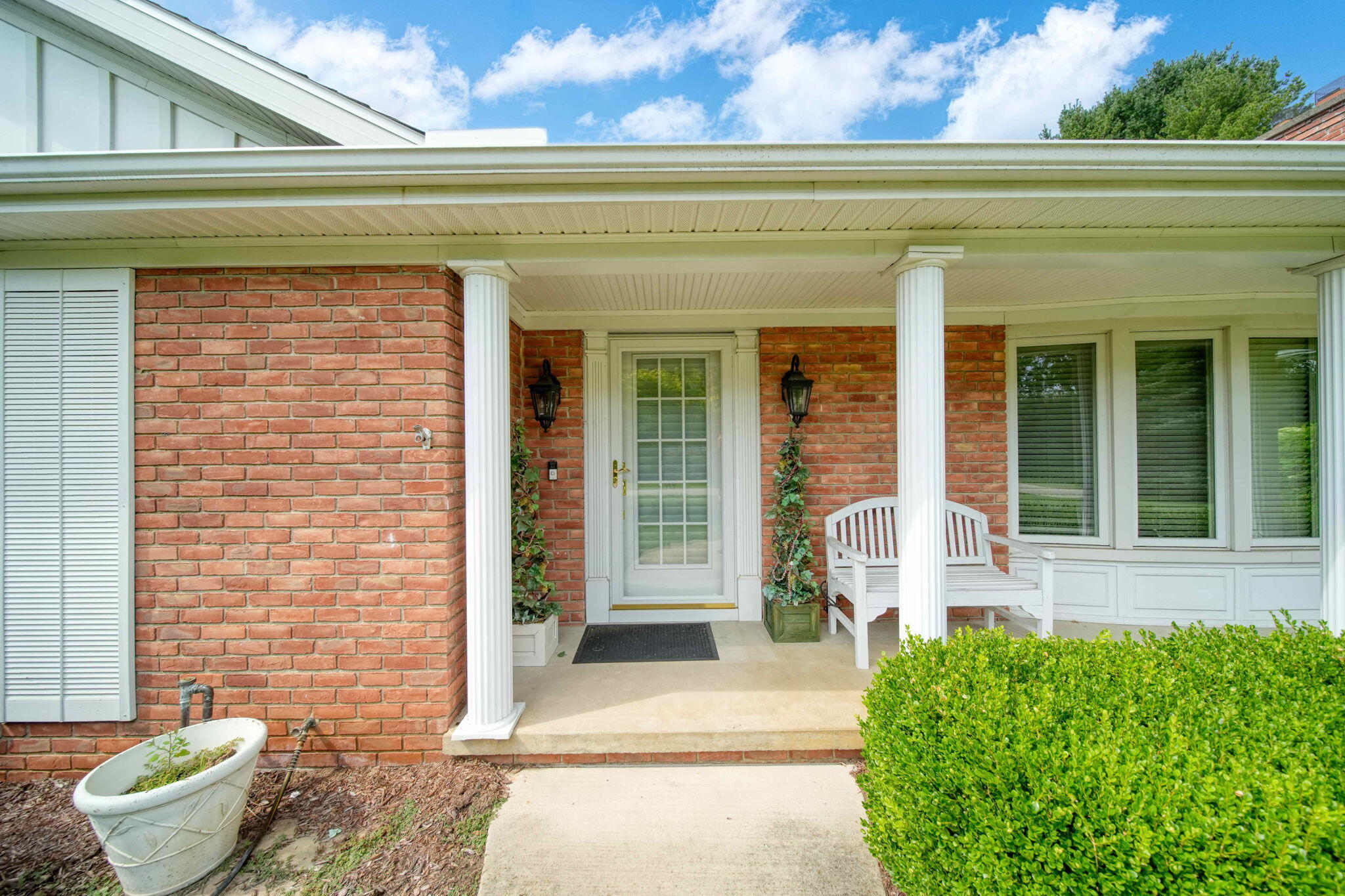 1830 Probert Road Jackson, MI 49203 - Photo 6 of 65 6