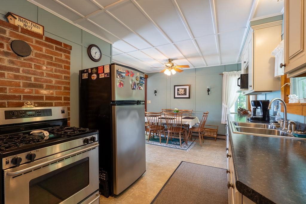 2097-2096 Valley Road Washington, NH 03280 - Photo 7 of 35