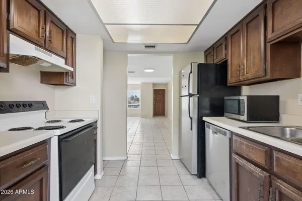 $1,395 | 1927 East Hampton Avenue, Unit 216, Mesa, AZ 85204