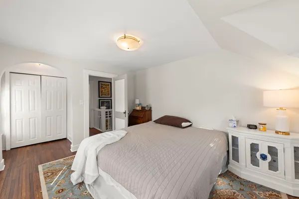 $459,000 | 362 1/2 River Bluff Road, Elgin, IL 60120
