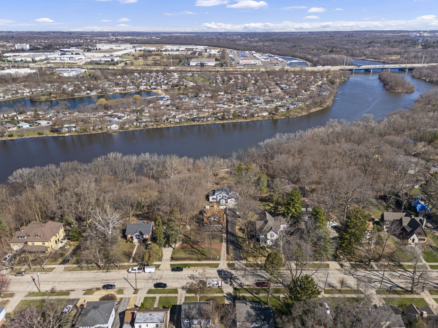 362 1/2 River Bluff Road Elgin, IL 60120 - Photo 34 of 48