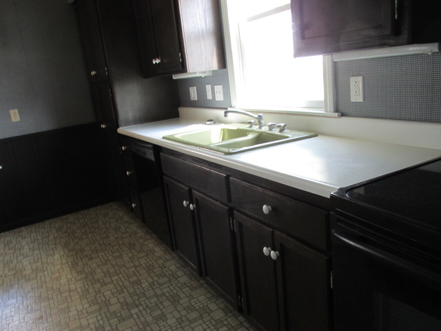 10228 Miller Road Waterman, IL 60556 - Photo 7 of 23