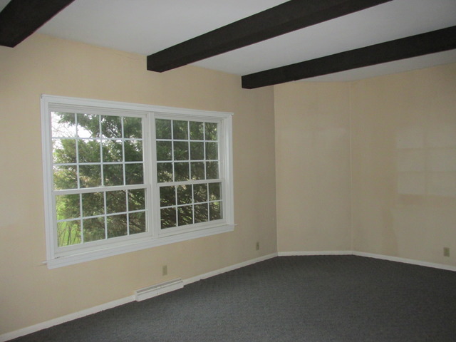 10228 Miller Road Waterman, IL 60556 - Photo 9 of 23