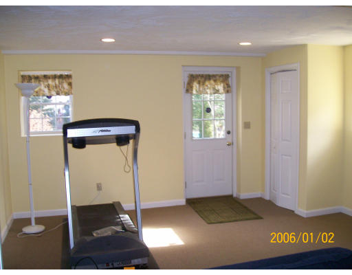 615 Old Farm Road Franklin, MA 02038 - Photo 15 of 20 Gallery Image 15