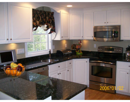 615 Old Farm Road Franklin, MA 02038 - Photo 10 of 20 Gallery Image 10