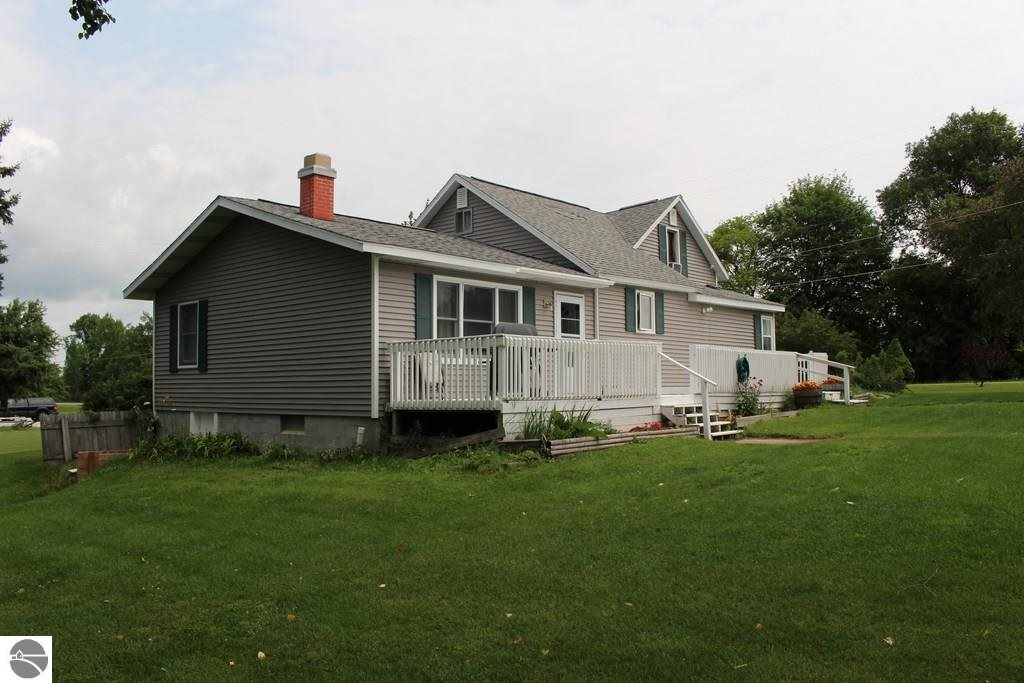 176 South Lincoln Road Mount Pleasant, MI 48858 - Photo 19 of 19 1743717-18.JPG