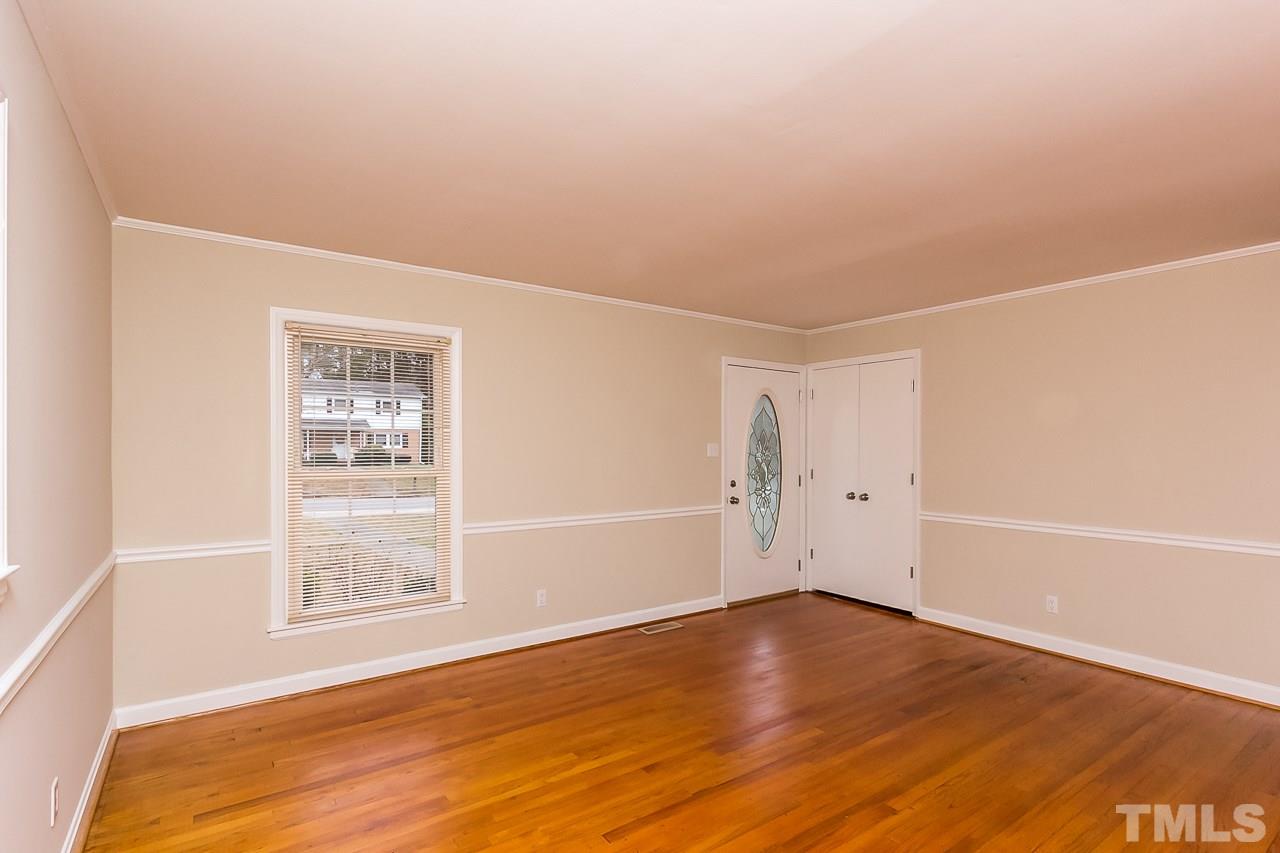 1302 Clinton Road Durham, NC 27703 - Photo 3 of 25 Gallery Image 3