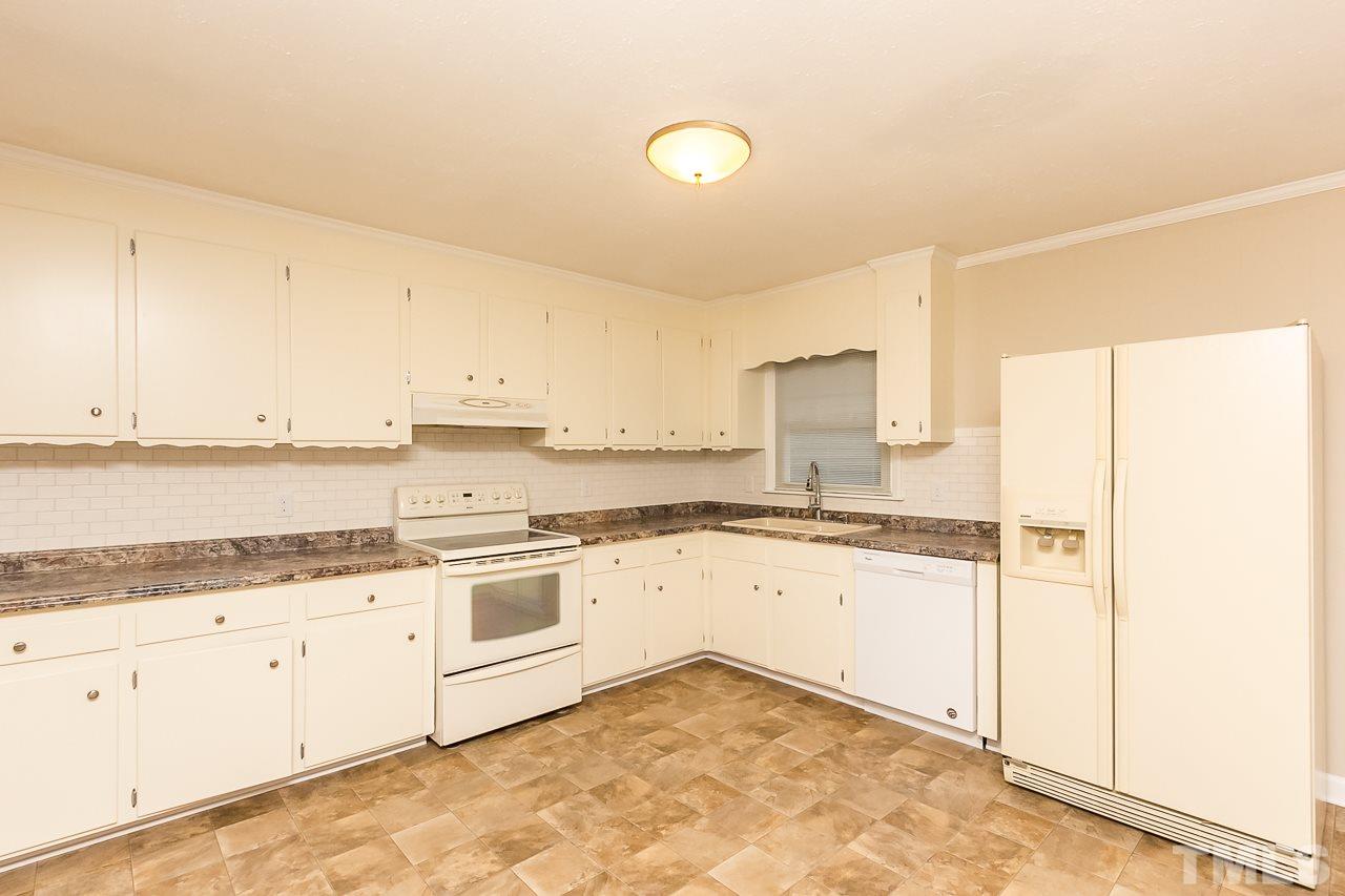 1302 Clinton Road Durham, NC 27703 - Photo 4 of 25 Gallery Image 4