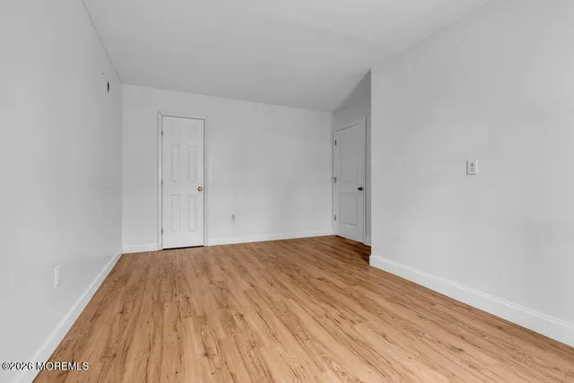 $2,400 | 11 Sutton Drive, Brick, NJ 08724