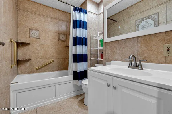 $2,400 | 11 Sutton Drive, Brick, NJ 08724