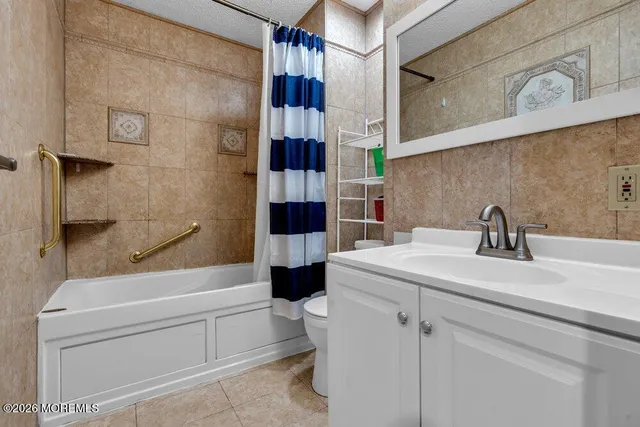 $2,400 | 11 Sutton Drive, Brick, NJ 08724